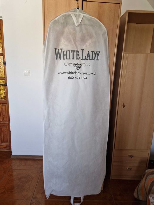 Suknia ślubna White Lady