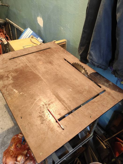 Продам циркулярку. Станок бензопилу