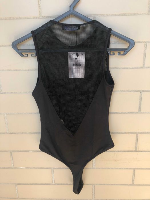 Body novo preto Bershka