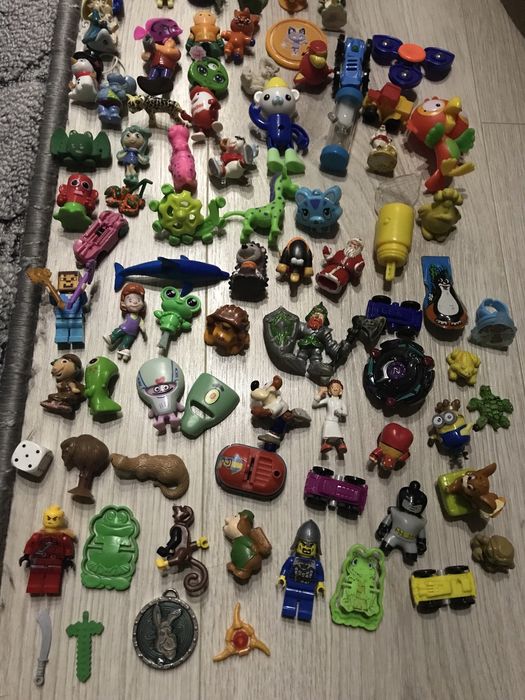 Киндеры, игрушки