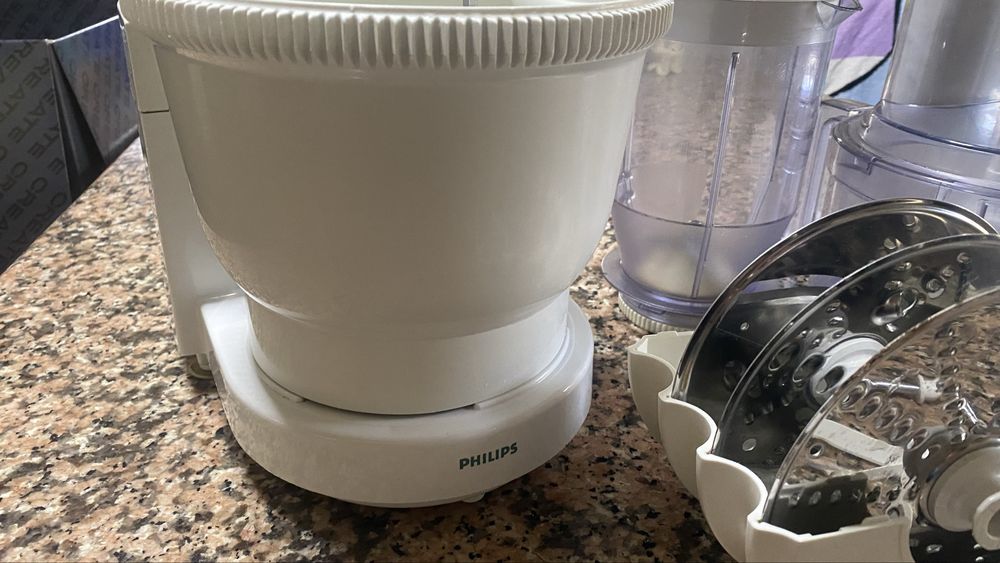 Processador de Alimentos Philips HR7805/A – Completo (600W)