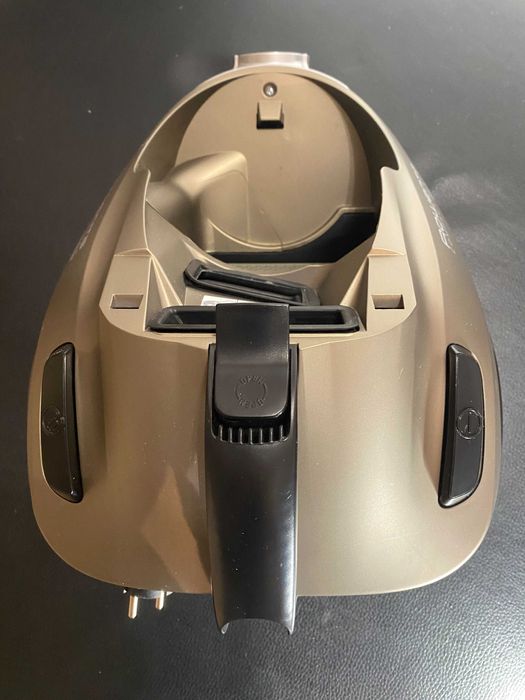 Rowenta RO3786EA Compact Power Cyclonic