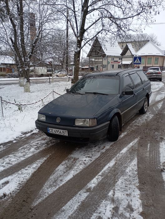 Продам пасат б3 1.8 інжектор на ходу мотор після ремонту резина зима норм страховка до травня переоформлення можна є зв'язок з власником ходова норм тормоза нові с. Іванівці Кельменецький район торг можливий