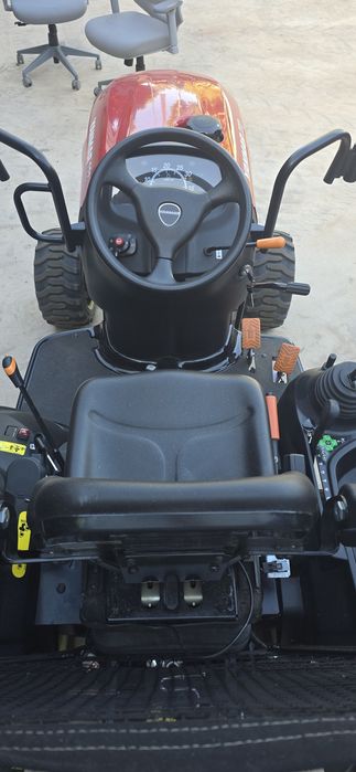 Trator Yanmar SA 222