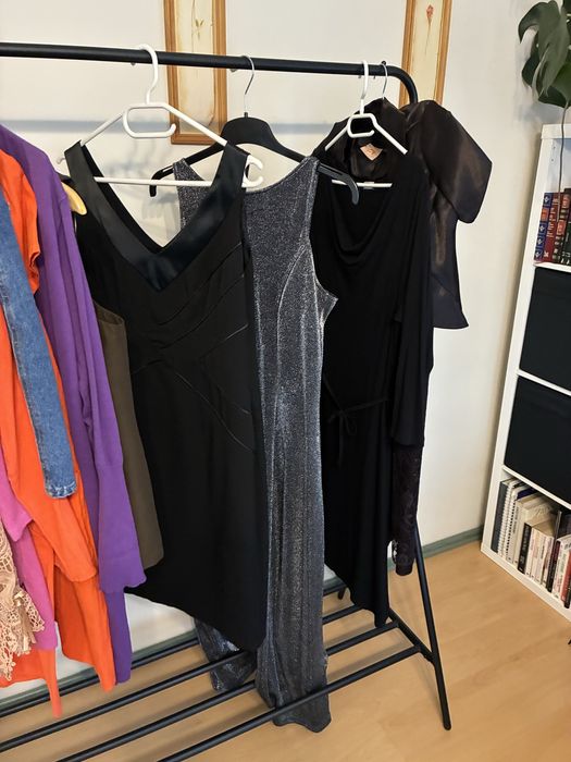 Sukienki, tuniki w rozmiarze L