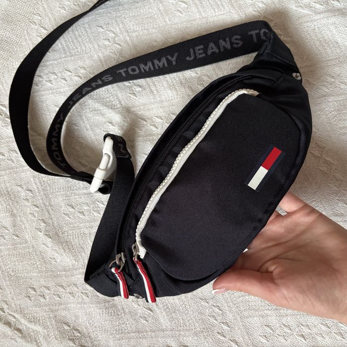 Tommy Hilfiger /TOMMY JEANS бананка/ сумка через плече