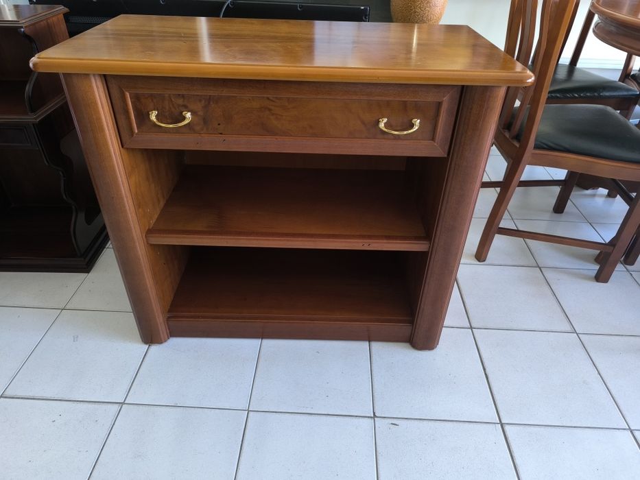 Móvel TV/ apoio em madeira maciça