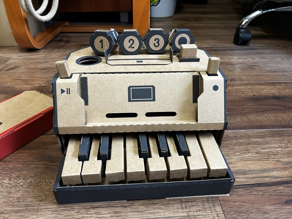 Nintendo Labo Variety Kit - używane przez dorosłych