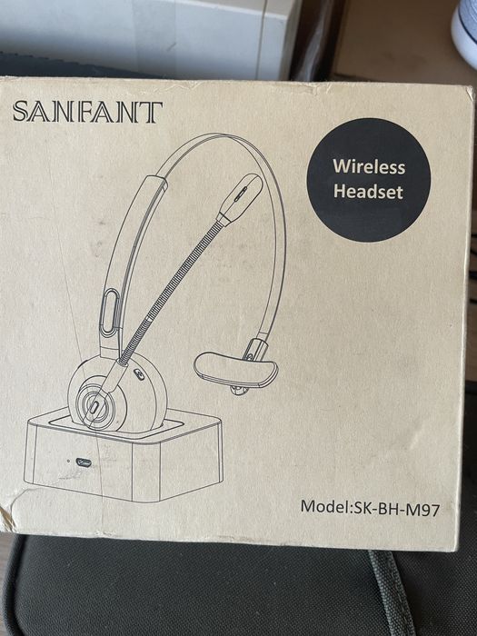 Bluetooth-Гарнітура Sanfant з станцією для зарядки