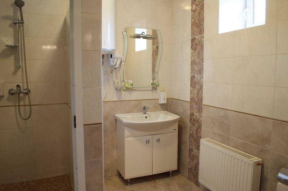 Продаж готельно - ресторанного комплексу ДІЮЧИЙ БІЗНЕС