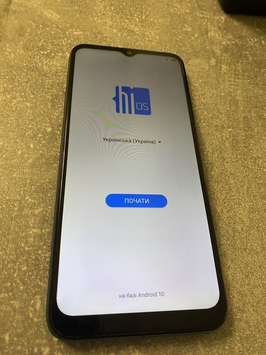 Телефон Tecno Spark 6 Go