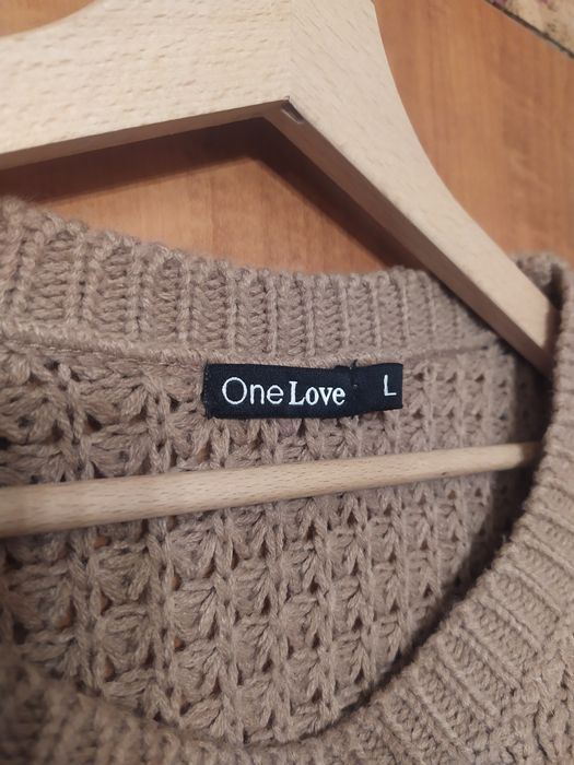 Sweter rozmiar L