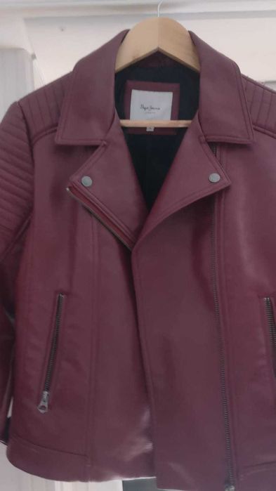 Blusão em Pele Vermelho escuro