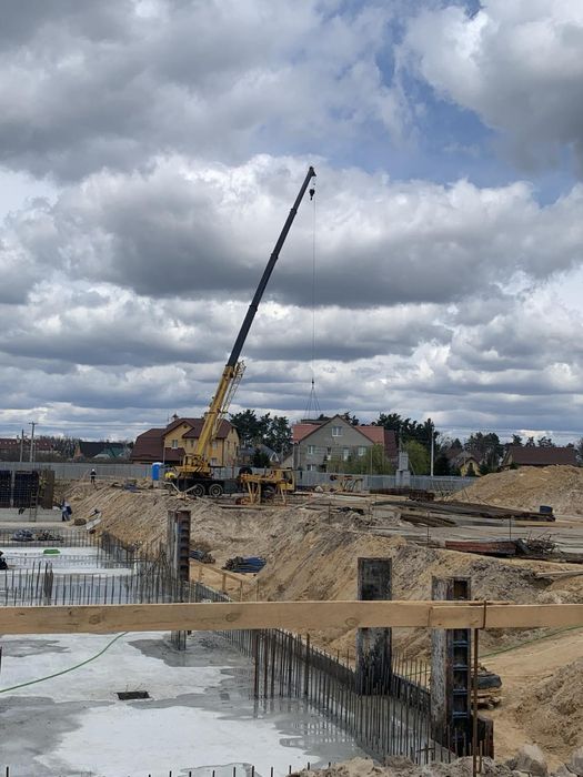 Послуги автокранів 40-220т