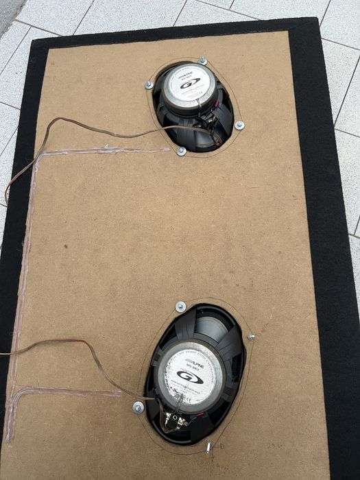 Alpine Oval Columns, Type G64751560134402123