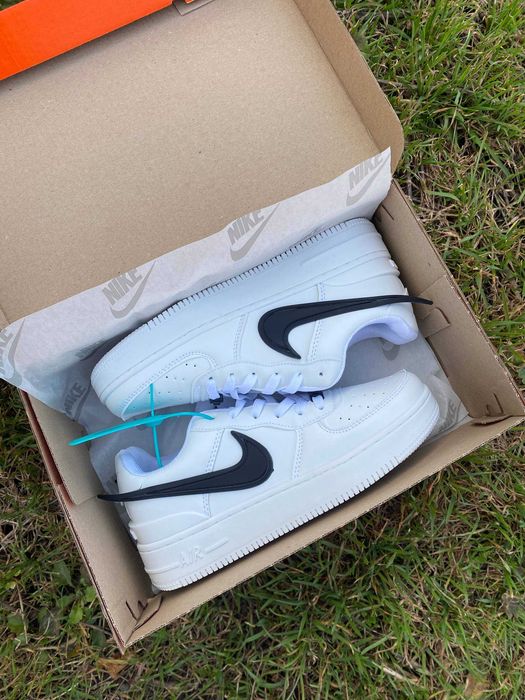 Розпродаж - стильні кросівки Nike Ambush AF black/white, чорні/білі жіночі/чоловічі