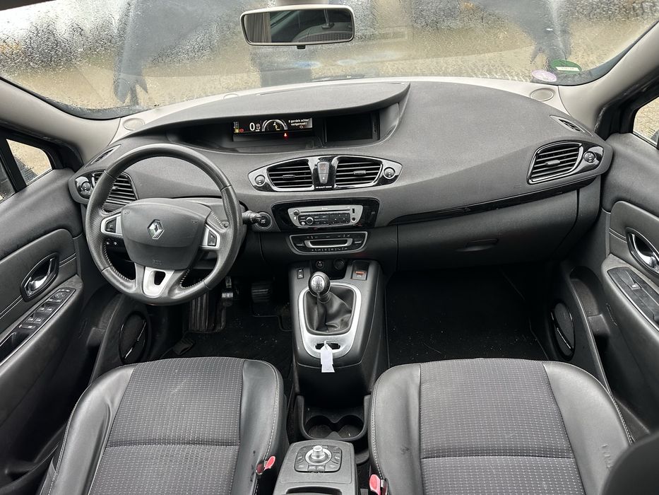 Разборка Шрот Renault Grand Scenic 3, Megan 3 з 2009-2016 рік