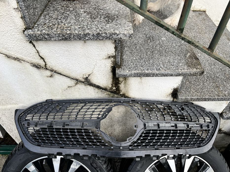 Grelha frontal Mercedes a180 - w177