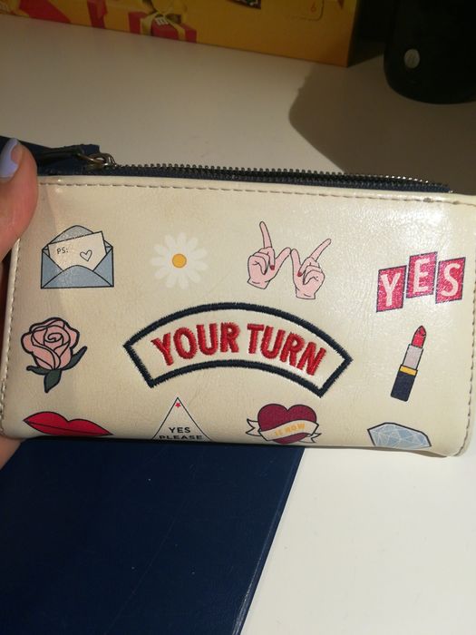 Carteira Stradivarius