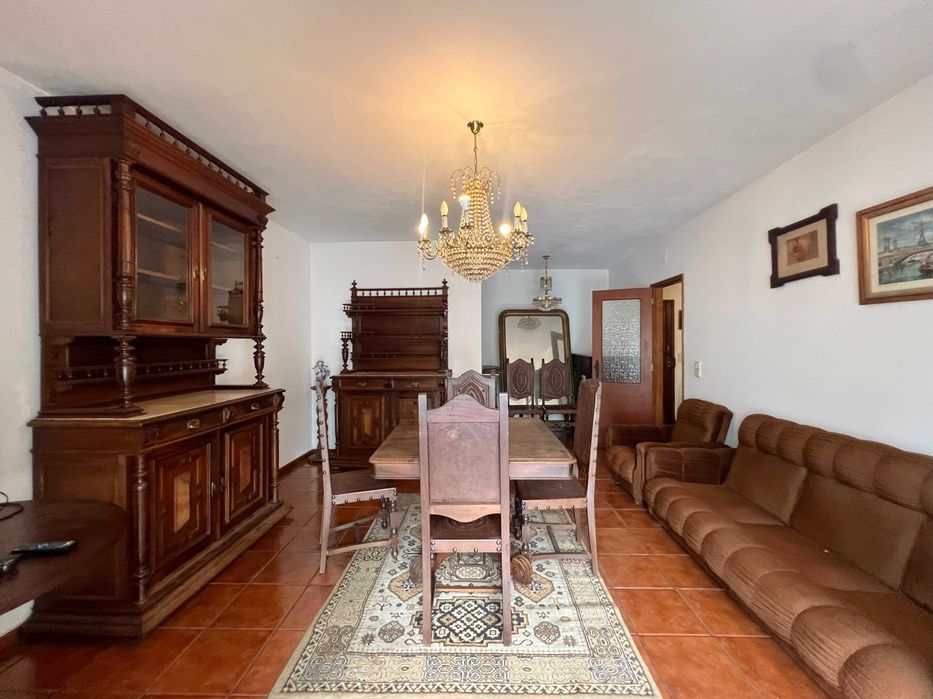 T 3 Terraço e Garagem Santo António Contumil - Nicolau Nasoni -  Porto