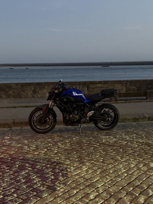 Vendo/Troco Mt07 35kw (Livrete)
