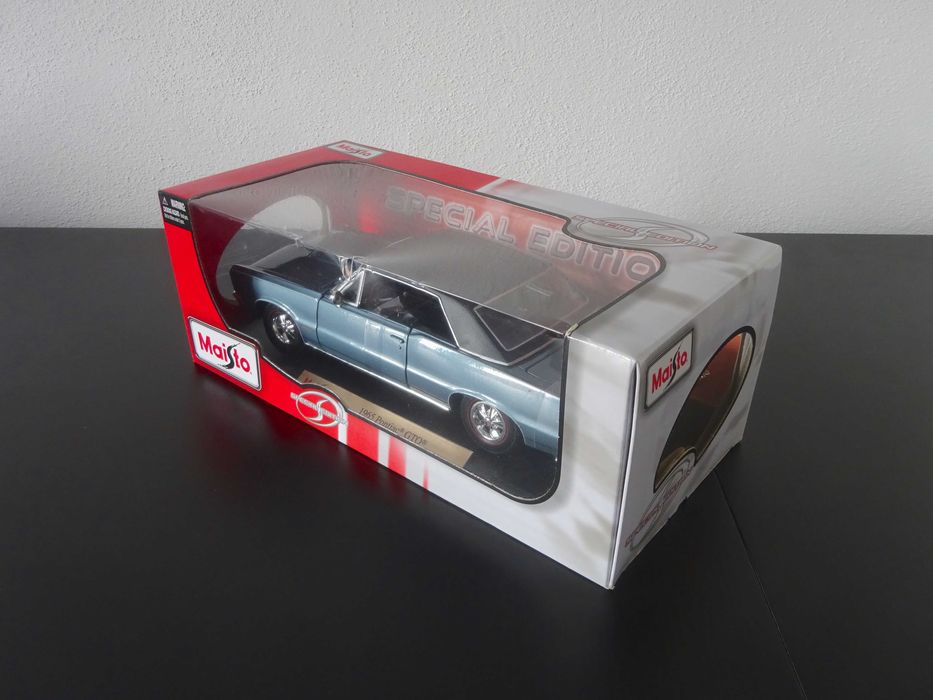 1:18 Maisto 1965 Pontiac GTO