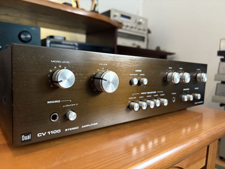Amplificador Dual CV-1100