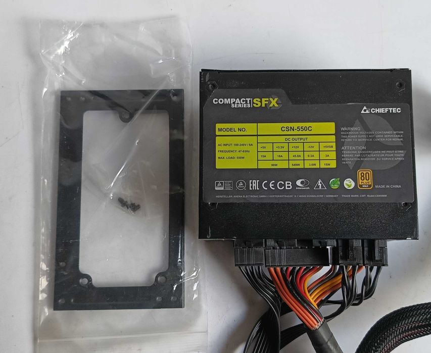 Zasilacz Chieftec CSN-550C 550 W 80 PLUS Gold + adapter SFX-ATX