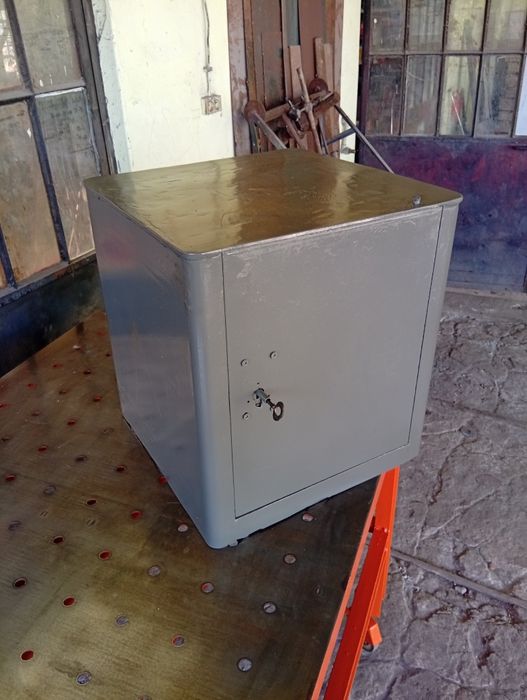Szafa metalowa pancerna