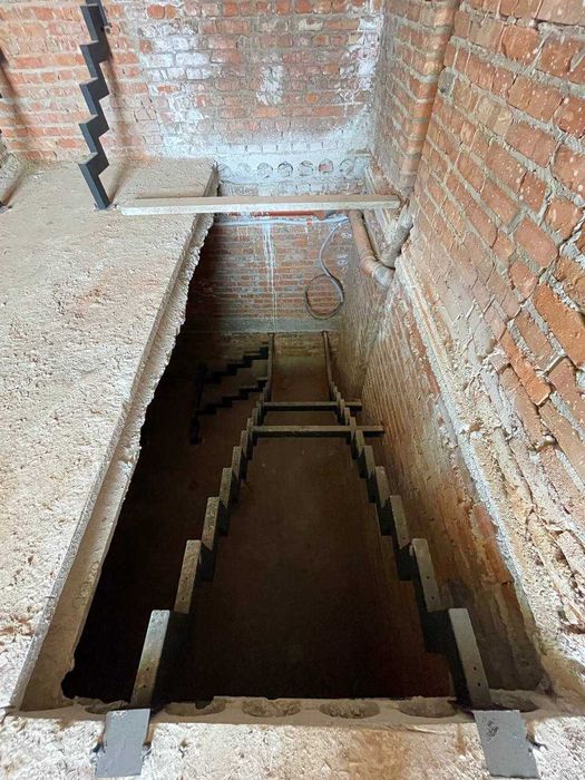 Продаж комерційного приміщення Винники 110 м.кв.