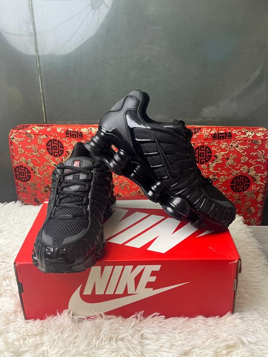 Nike Shox TL Czarny R.39