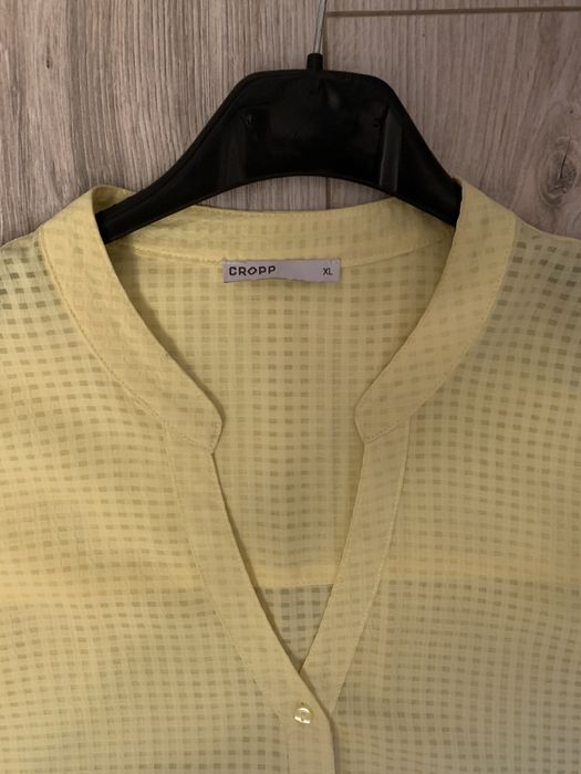 Bluzka wiązana Cropp