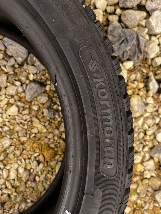 Opony zimowe Kormoran Snow 225/45R18 95V