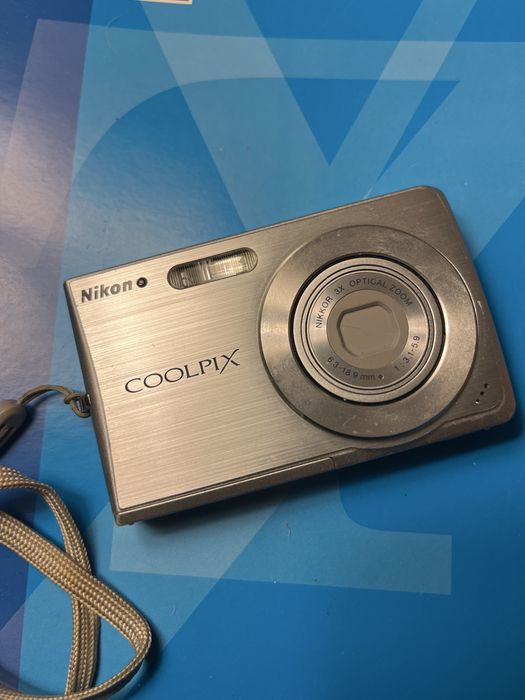 Фотоапарат nikon coolpix s200