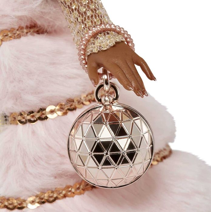 ЛОЛ Праздничная Леди омг Святкова леді LOL Surprise Holiday OMG 576518