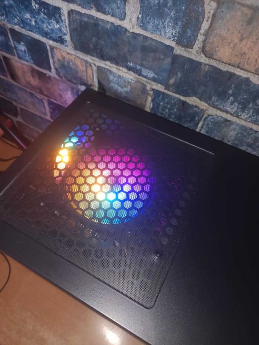 Komputer do Gier i Nauki RX6600 + I3 12100F + 16Gb Ram + 700GB SSD