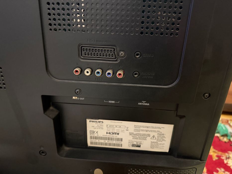 Sprawny telewizor LED  Philips 40PFL6606H/12 40''