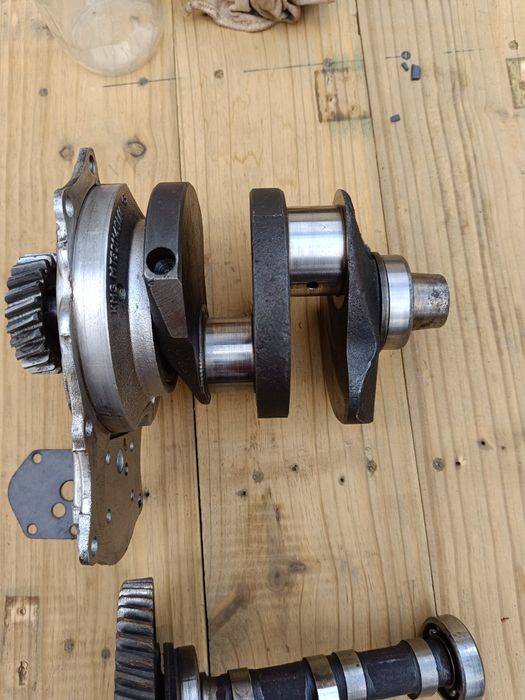 Продам коленвал на мт Днепр