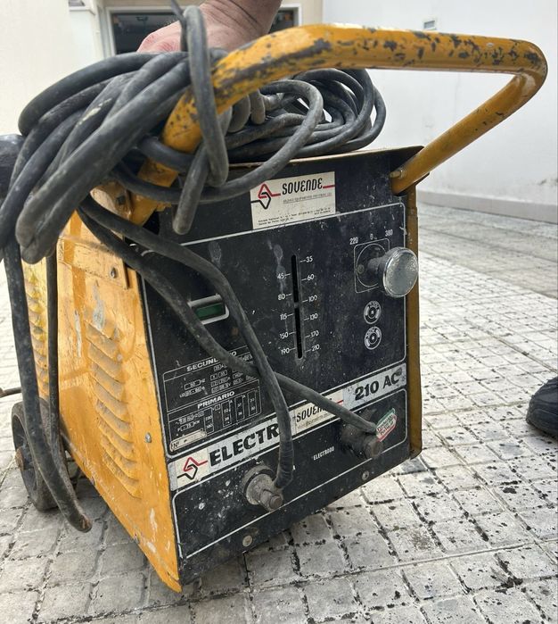 Máquina de Soldar eletrodo