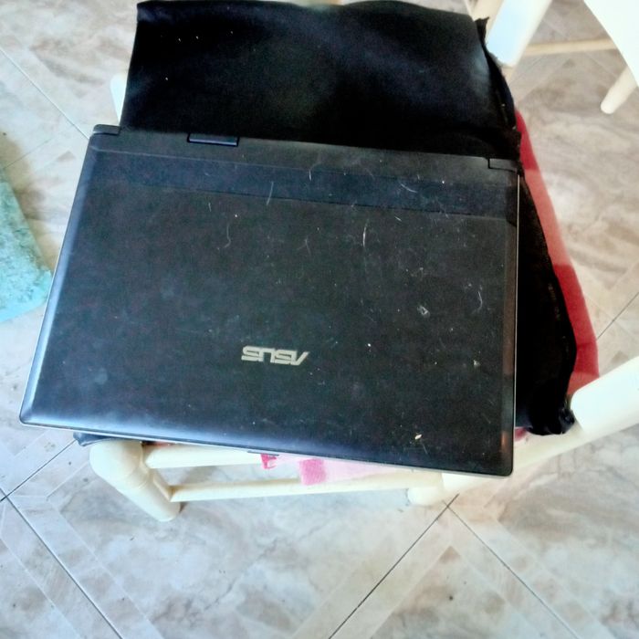 pc para peças antigo mas de bom aspeto