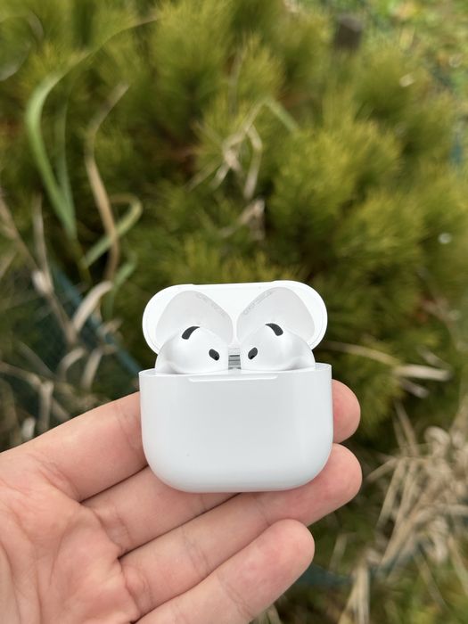 Nowe AirPods 4 generacji