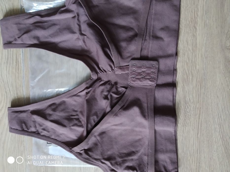 Жіночий безшовний топ великого розміоу