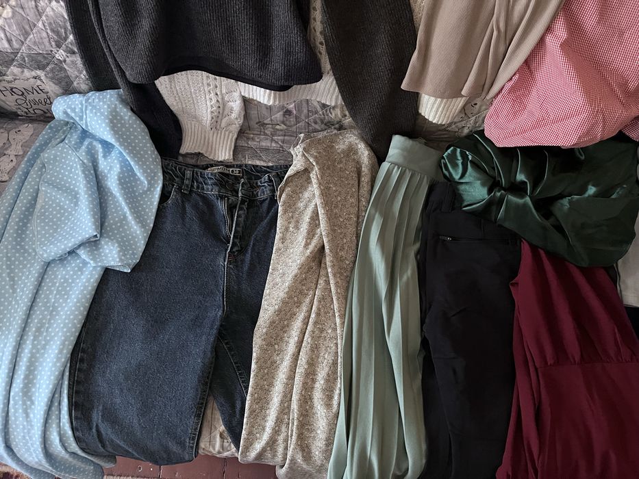 Жіночий одяг новий та б/у