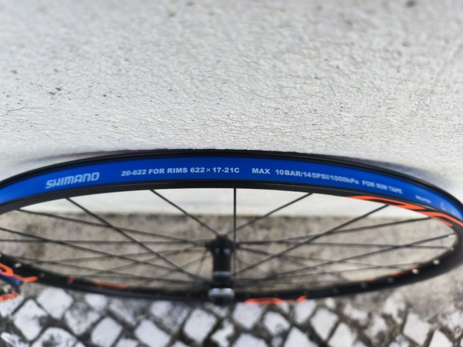 Jantes Shimano RS 100