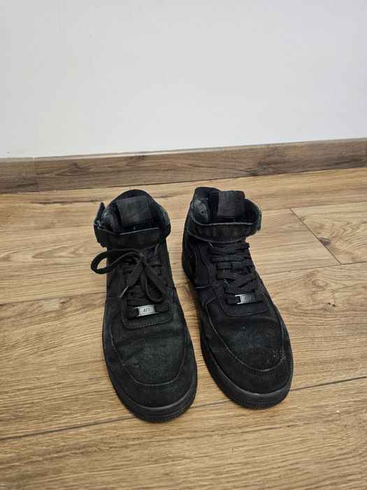 Nike Air Force з флісом