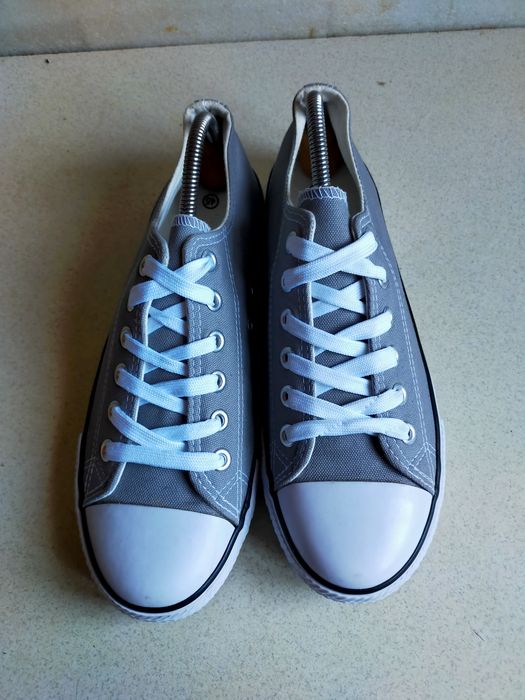 Trampki tenisówki klasyczne 45