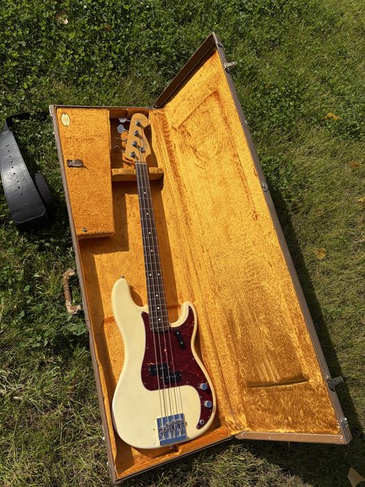 Fender American Vintage ’62 Precision Bass, 2007 року