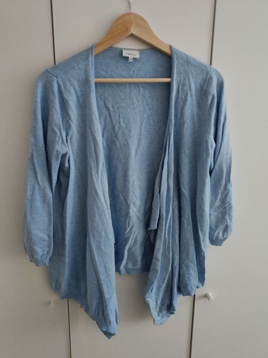 Niebieski kardigan