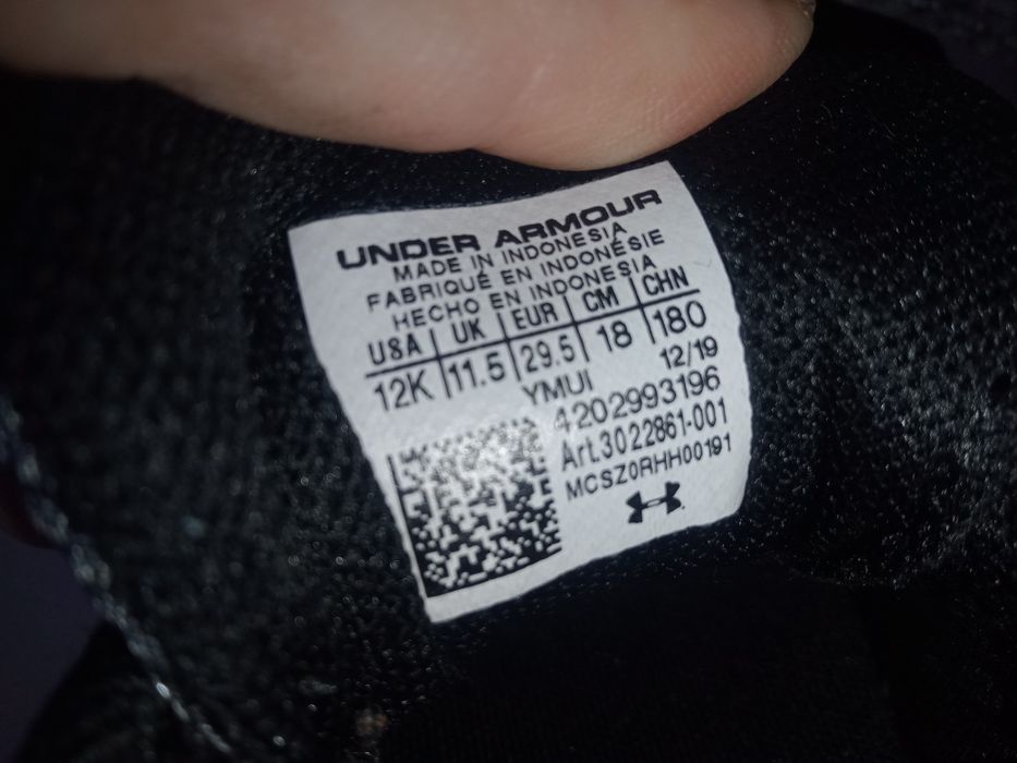 Under Armour nr 29.5--19 cm