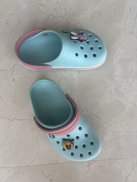 Блакитні крокси p. J3, наш 34-35, з джибітсами, оригінал